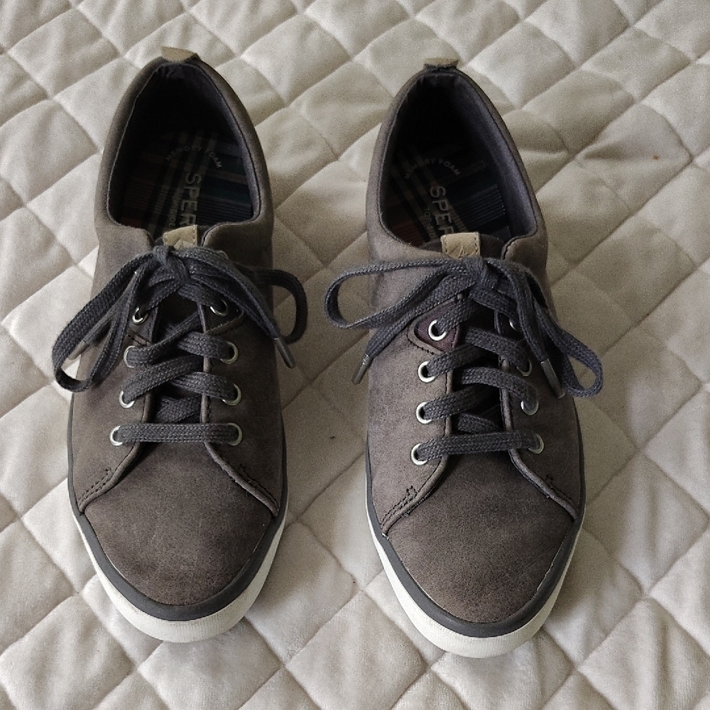 Sperry Gray Suede Low-Top Sneakers